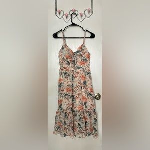 Size: SMALL Adjustable straps! Never used, Brand new without tags